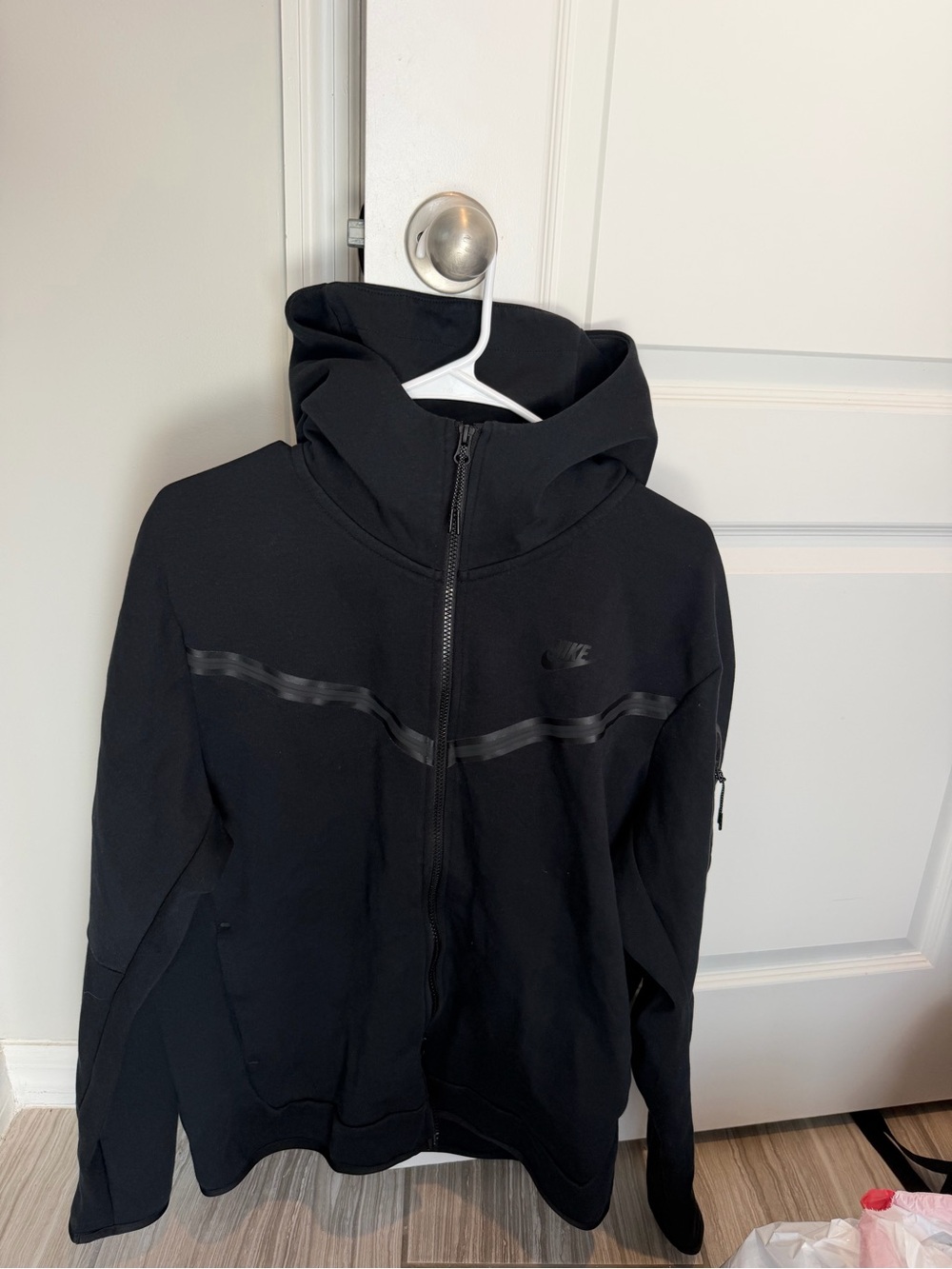 Nike Black Men’s Hooded Performance Jacket